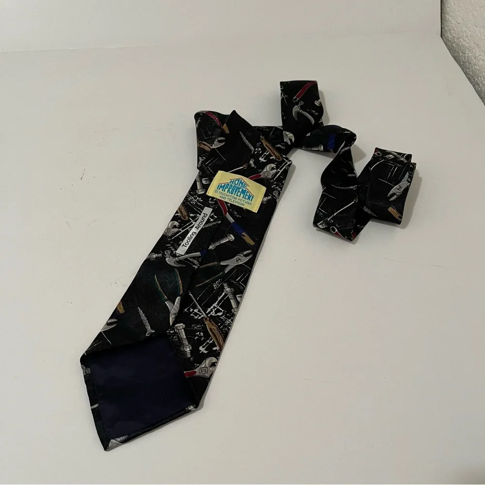 Vintage 1990's HOME IMPROVEMENT Tooling Around Necktie Tie Mens Career